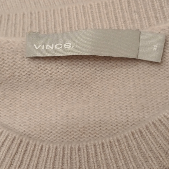 Vince Women's Cashmere Short Sleeve Sweater - Picture 7 of 8